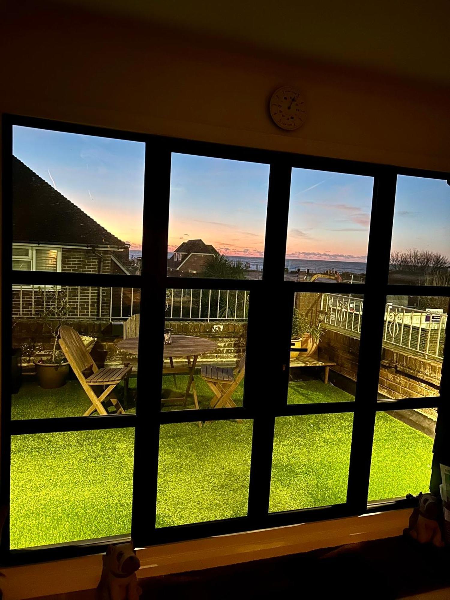 Modern, Centrally Located, Beach View Flat Pevensey Zewnętrze zdjęcie